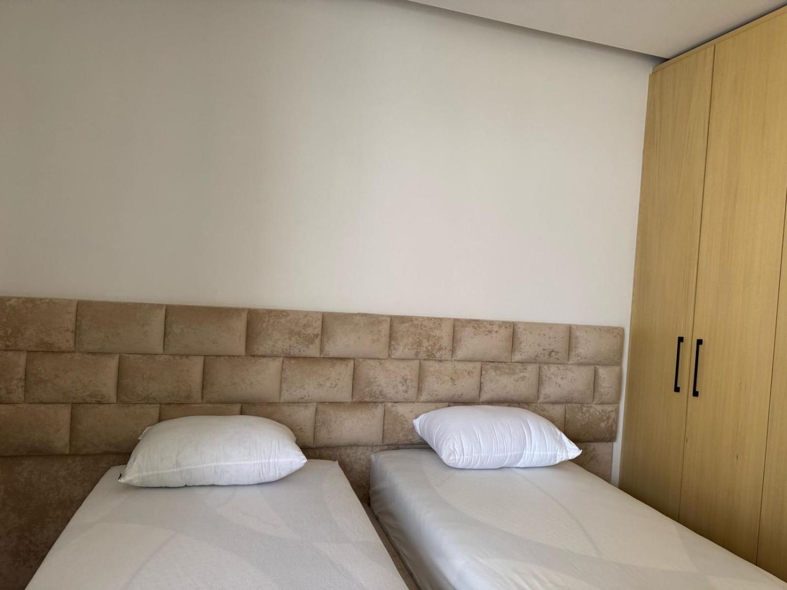 Alpha Seaside Apartment Sarandë Exterior foto